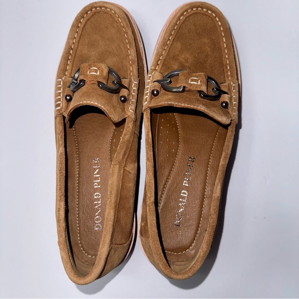 NWOB Donald J. Pliner Helio Suede Bit Buckle Detail Lug Sole Platform Loafers - Picture 5 of 9